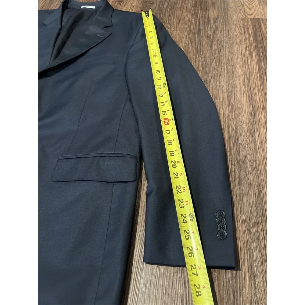 Peter Millar Suit Two Button Blazer Size 46T Slacks 40X32 Color Navy READ